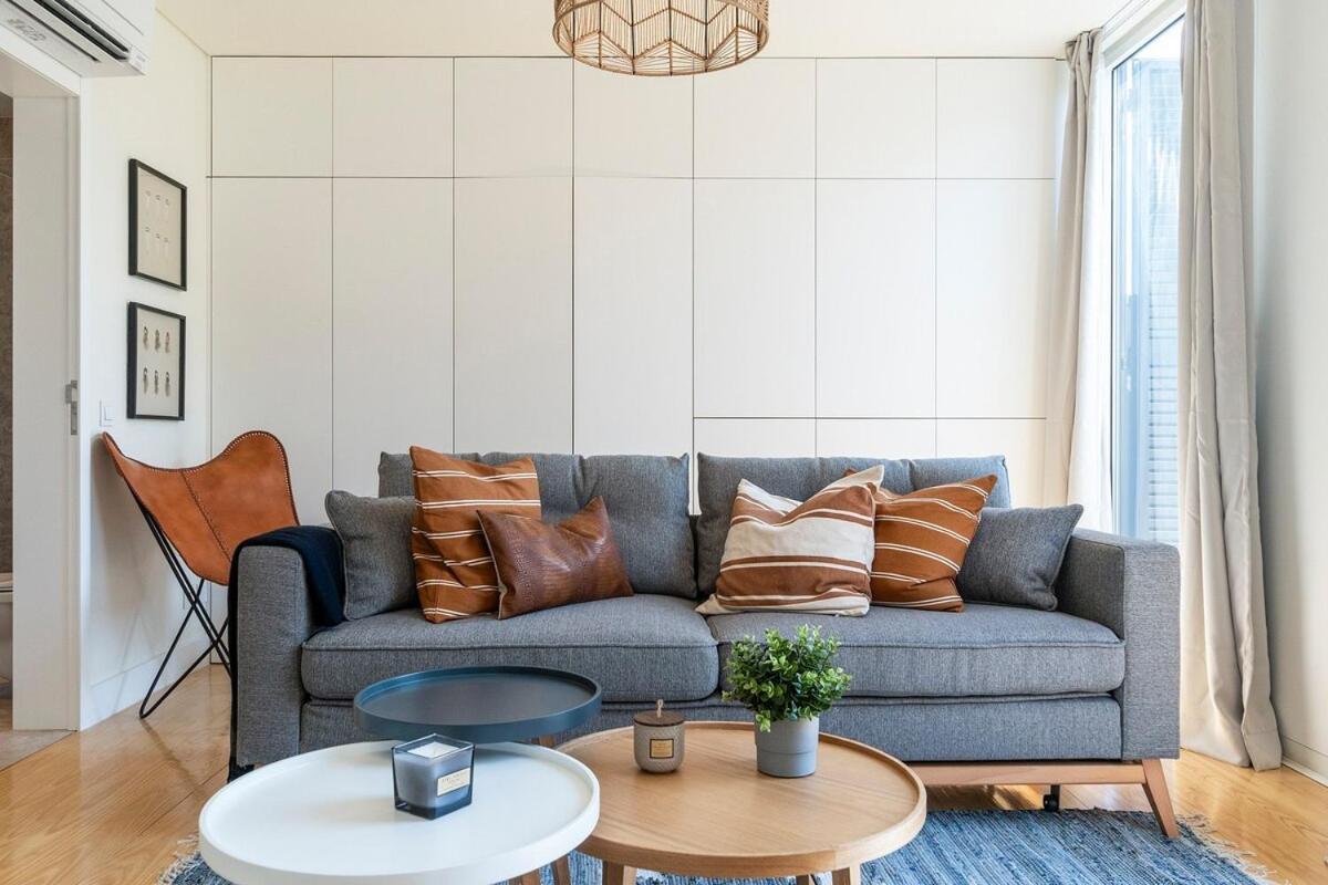 Modern 1 Bedroom Lisbon Apartment With Balcony Luaran gambar