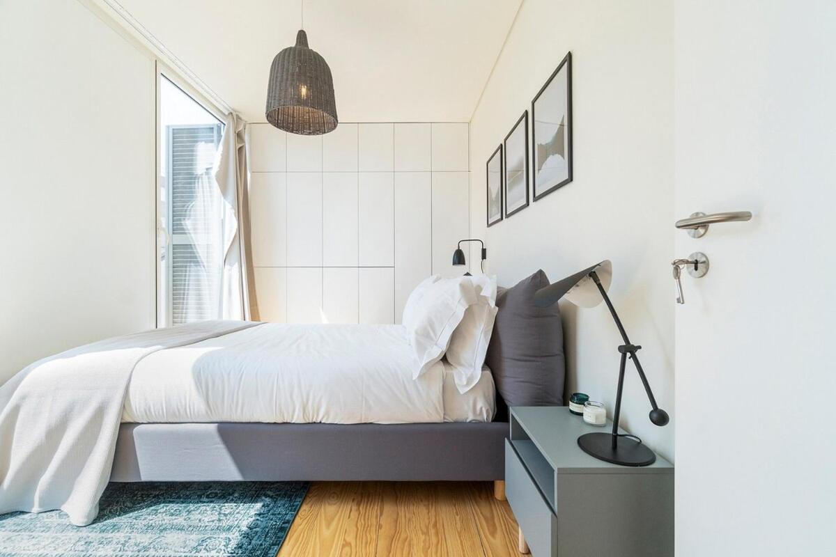 Modern 1 Bedroom Lisbon Apartment With Balcony Luaran gambar